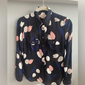 BLACK blouse with modern pattern. Perfect with skirt or trousers